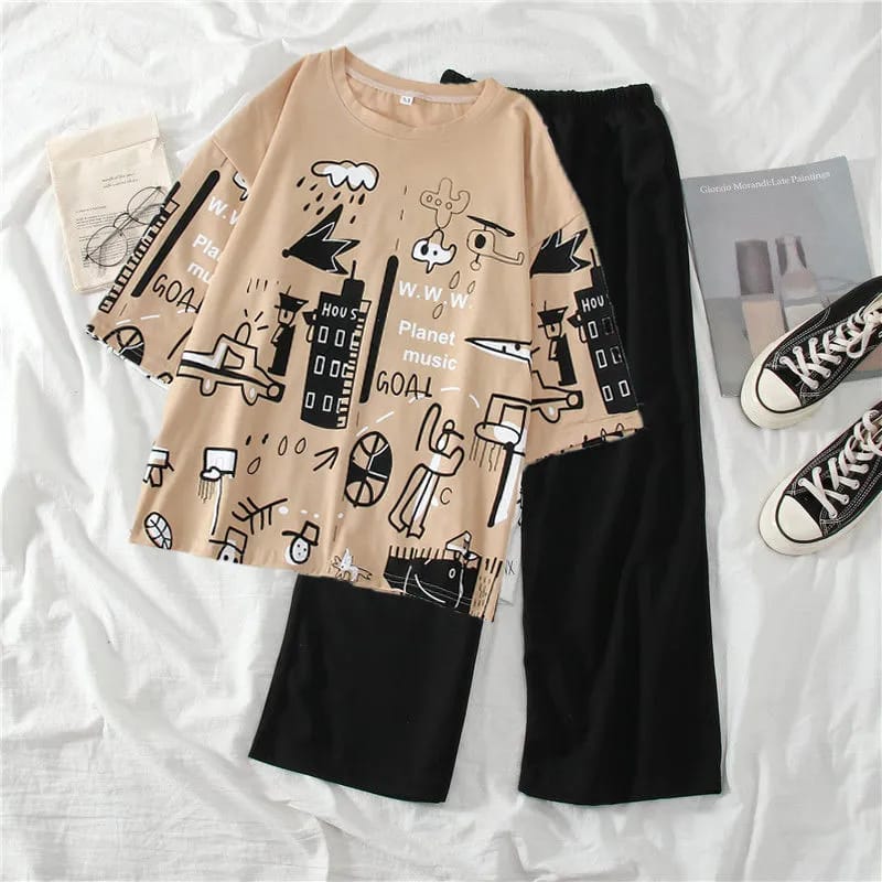 Skin Multi Printed Half Sleeves T-shirt With Plain Black Trouser Suit (RX-153)