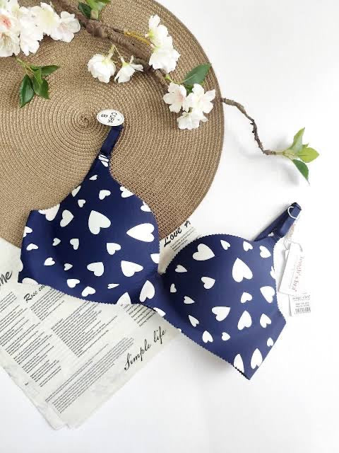 (36-42)B Seamless Heart Design Soft Push-up Bra (169)