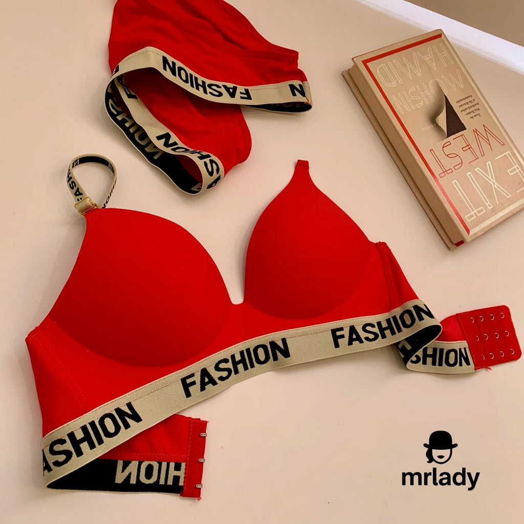 FASHION THIN PAD BRA SET