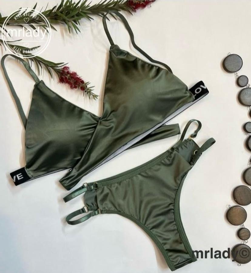 LOVE SATEEN BRA SET
