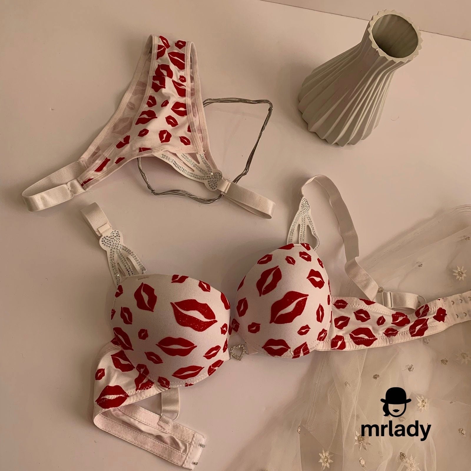 KISS STRING THIN PAD BRA SET