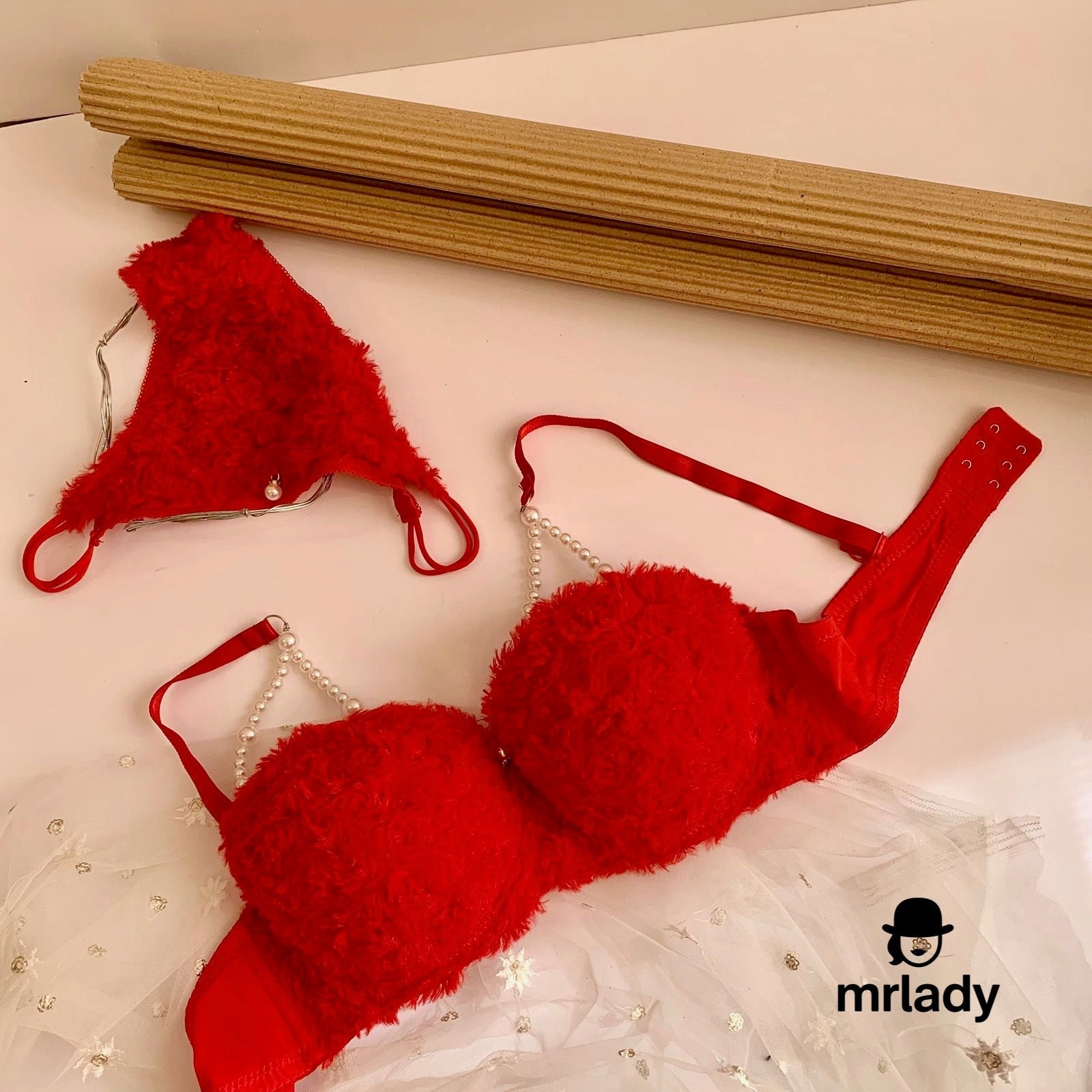 SOFT FUR THIN PAD PEARL BRA SET
