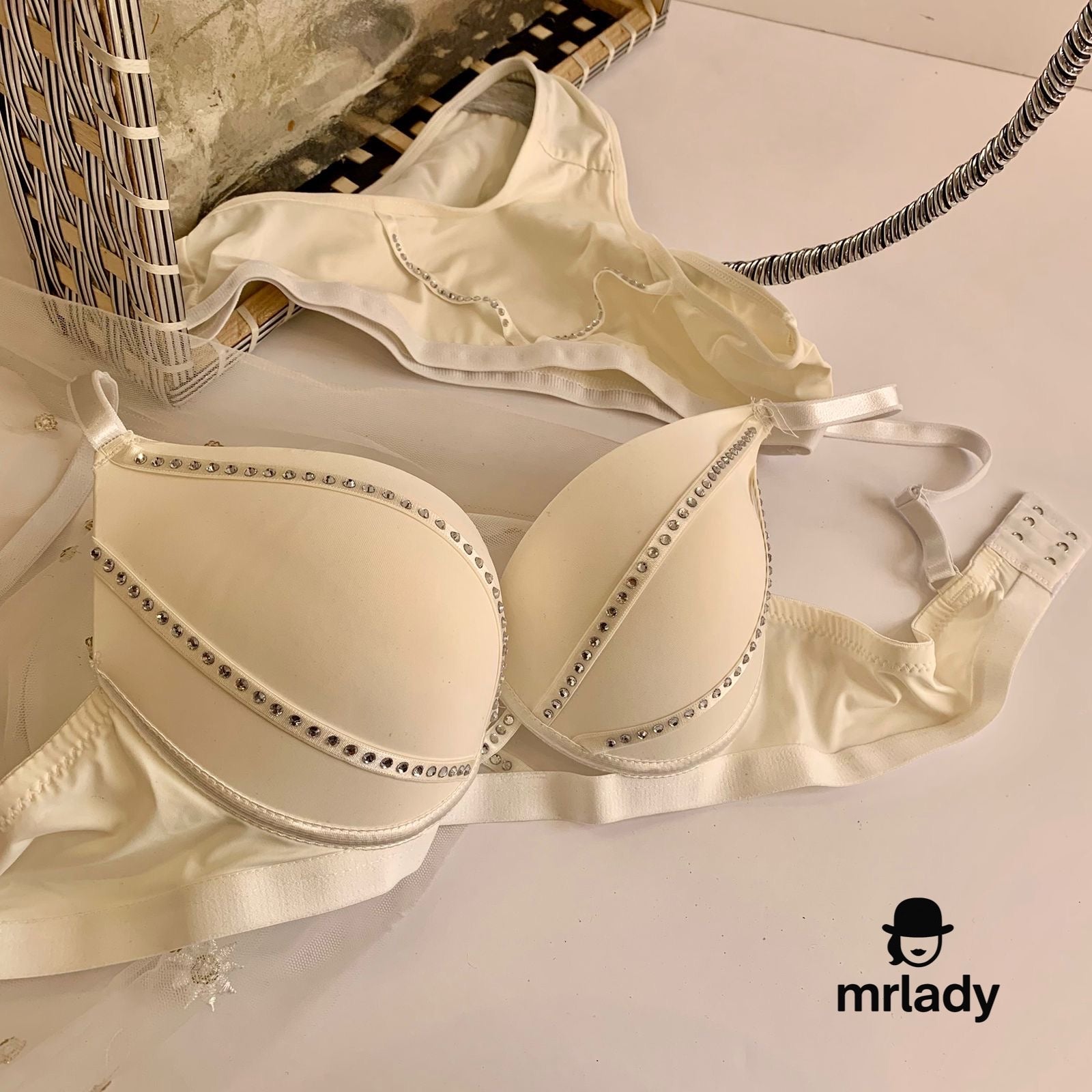 SHIMMER PEARLS THIN PAD BRA SET