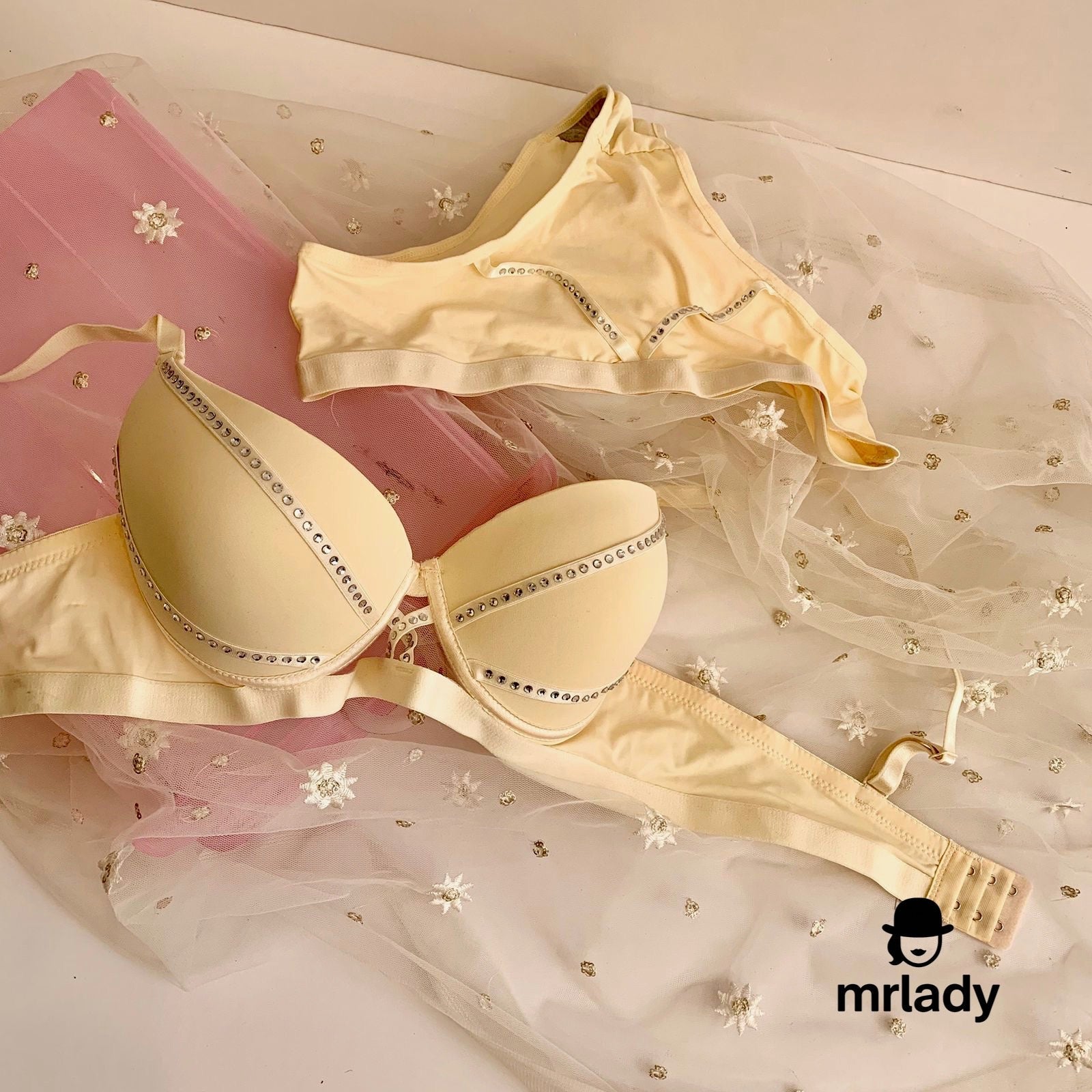 SHIMMER PEARLS THIN PAD BRA SET