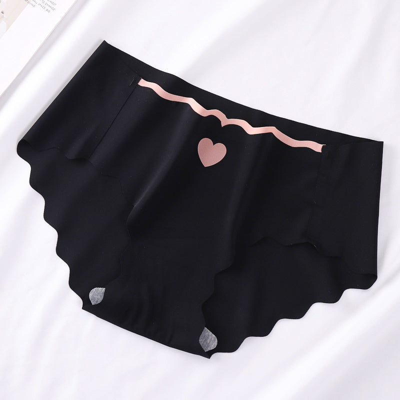 Love Sign Cut Seamless Very Smooth Underwear