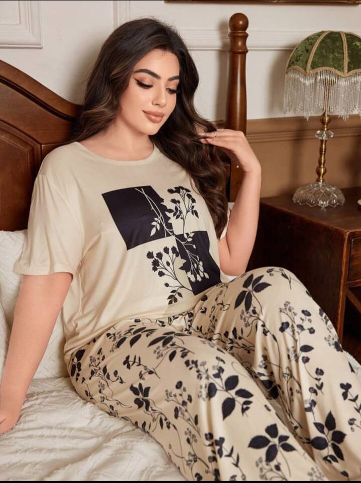 Off white Leaves Printed T-Shirt with leafs printed trouser Night wear (RX-301)