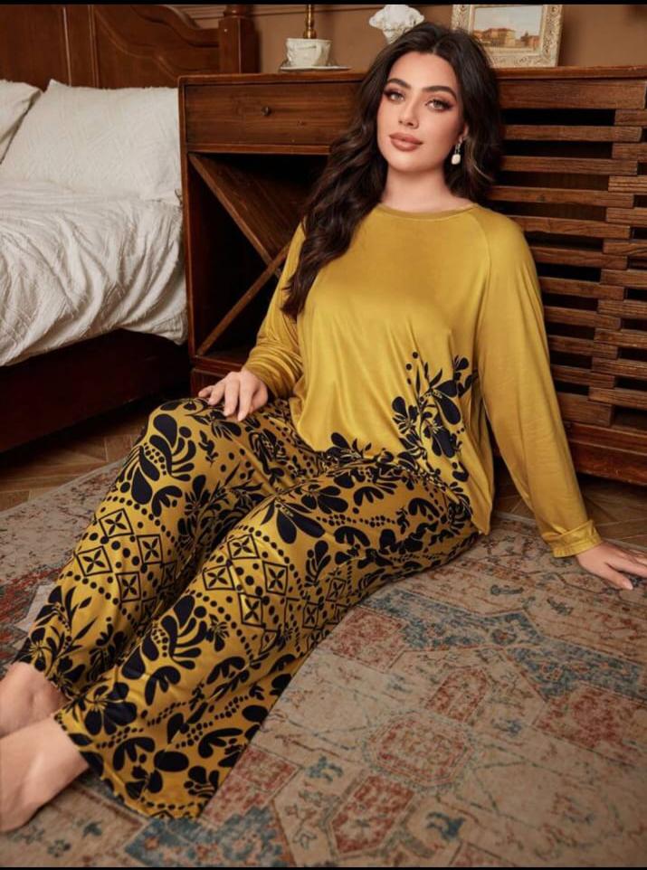 Brown Floral Print Half Sleeves with floral Printed pajama Night Suit (RX-314)