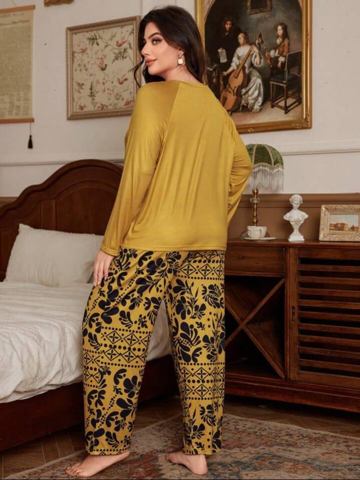 Brown Floral Print Half Sleeves with floral Printed pajama Night Suit (RX-314)