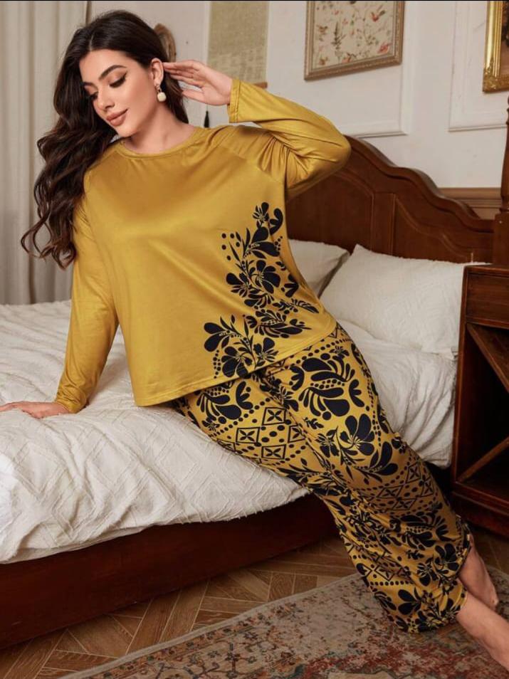 Brown Floral Print Half Sleeves with floral Printed pajama Night Suit (RX-314)
