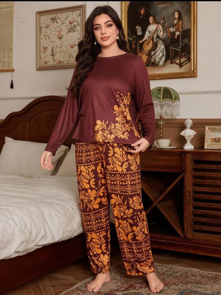 Maroon Floral Print Half Sleeves with floral Printed pajama Night Suit (RX-312)