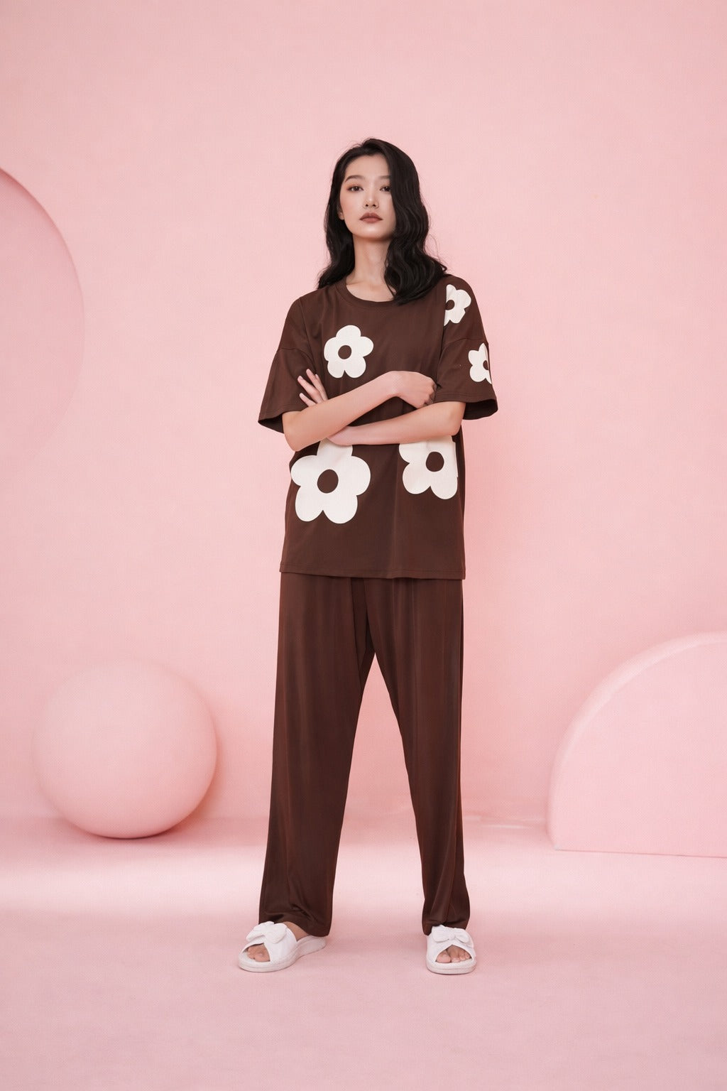 (NEW ) Brown All over BIG White flower night suit For her (RX-412)