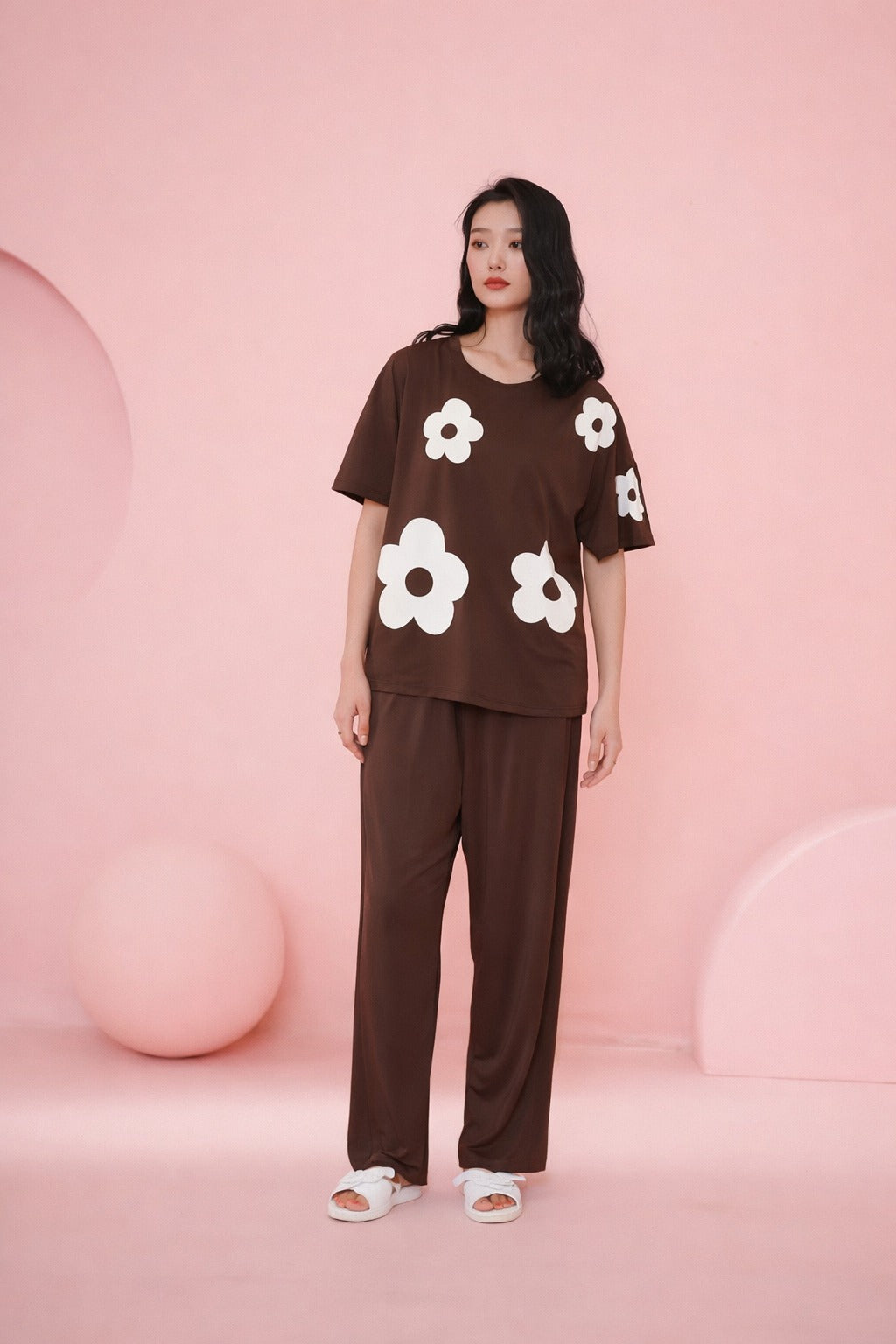 (NEW ) Brown All over BIG White flower night suit For her (RX-412)