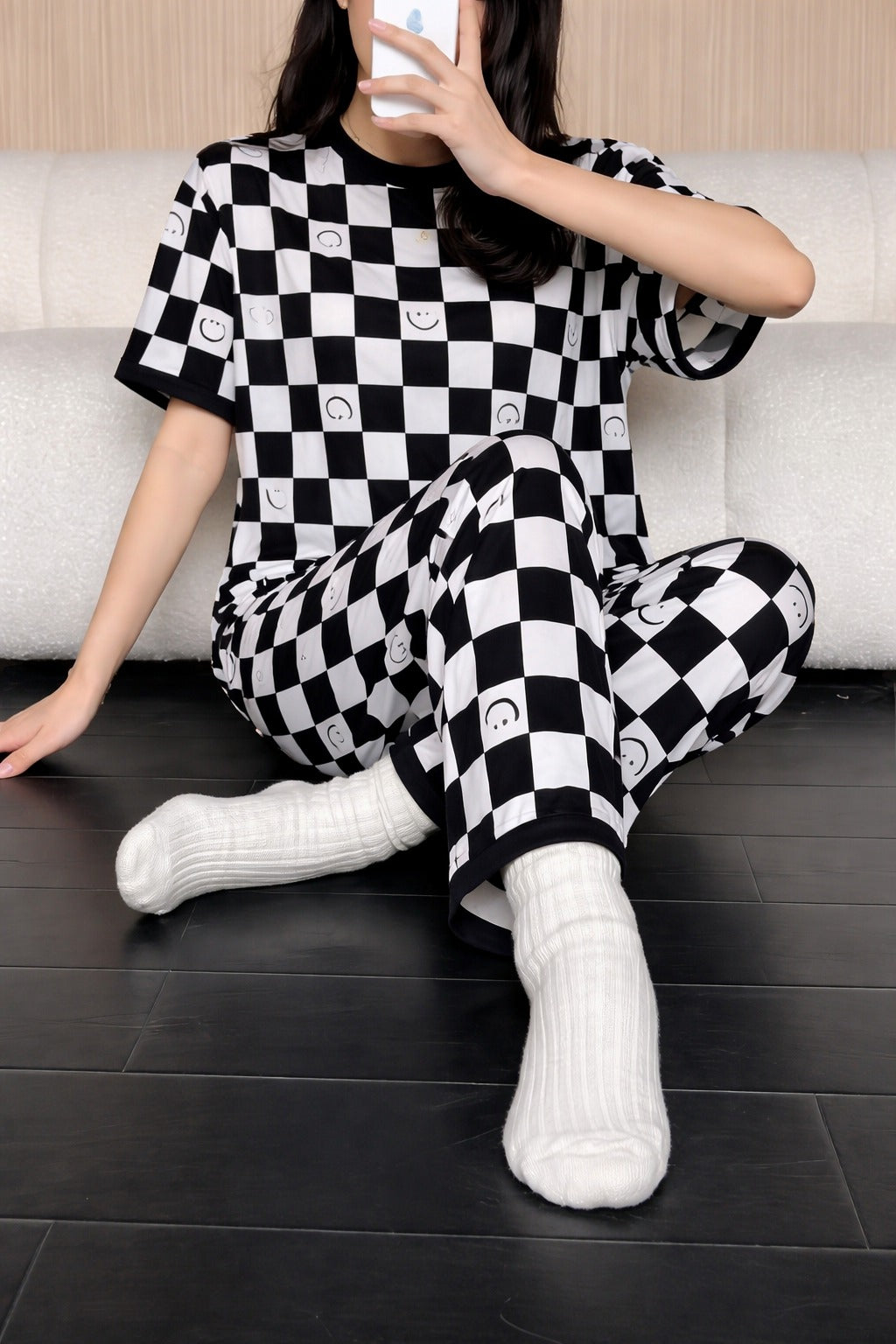Black and White Check Smile Printed half sleeves night suit for her (RX-451)