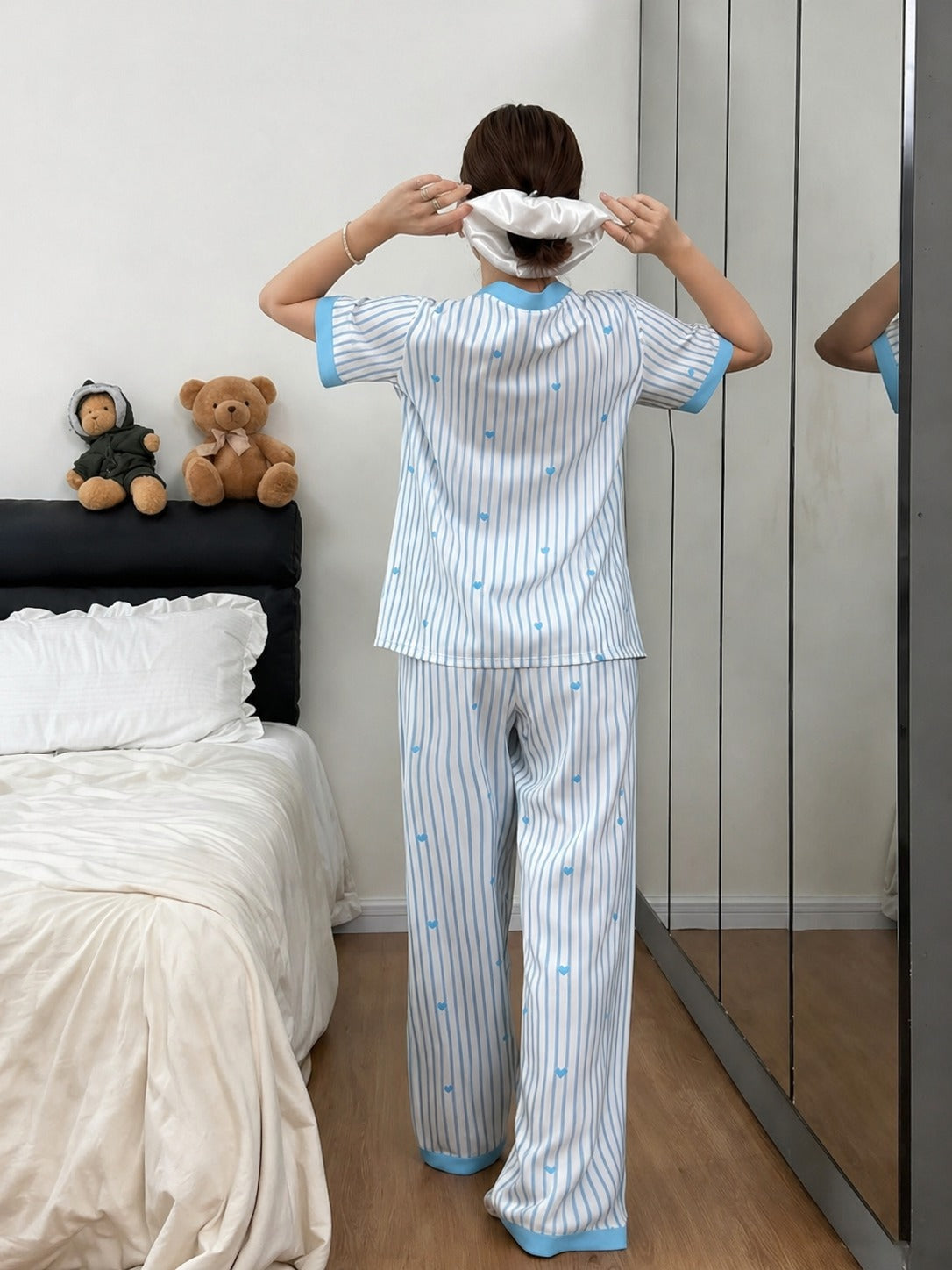 Sky blue All over hearts with Sky blue lining style button Night suit For her (RX-453)