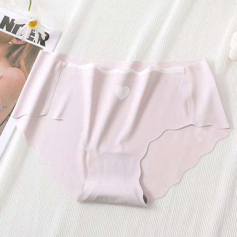 Love Sign Cut Seamless Very Smooth Underwear