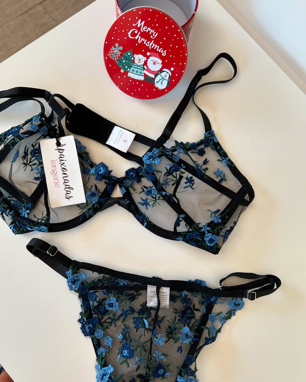 (32-38)B Beautiful Lace Underwire Bra and Panty Set