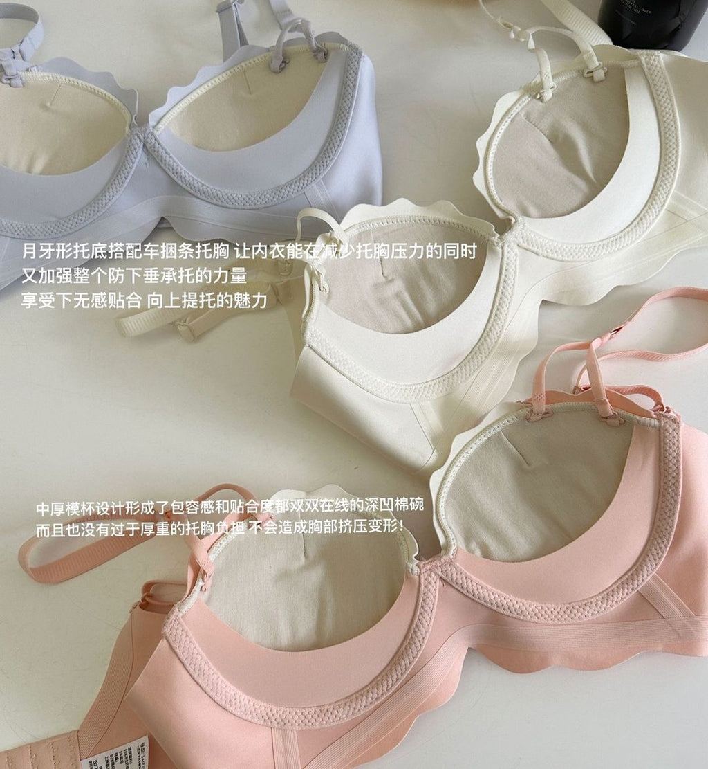 (32-38)B Bow Style Beautiful lace design Non Wired padded bra (095)
